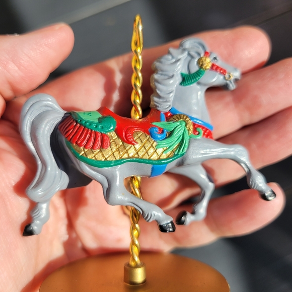 Hallmark 1989 Carousel Horse Christmas Ornaments (4) ~ GUC - Picture 11 of 16